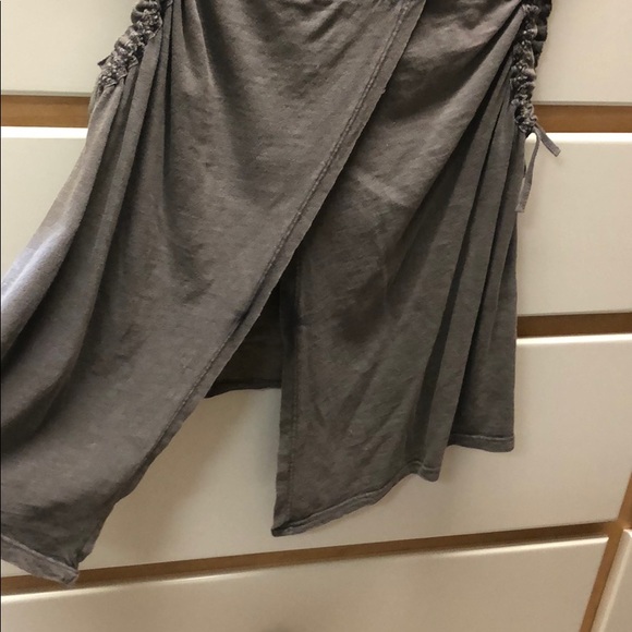 FREEPEOPLE Tank top~ Size Small. - Picture 3 of 8